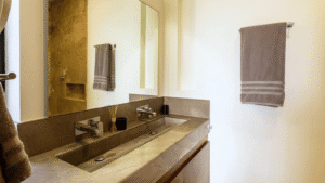 novara-304-