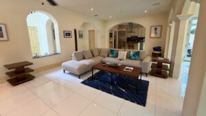 villa-noble-living-area