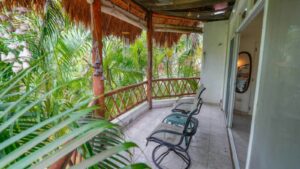 casa-arco-balcony