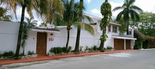 The Palm Villa 01a